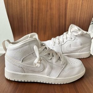 Air Jordan 1 mid PS